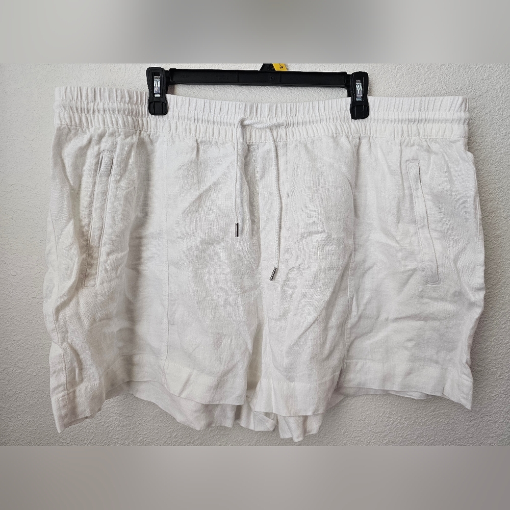 Athleta Retreat 100% Linen Shorts Ivory Color Size 22 - Picture 1 of 10